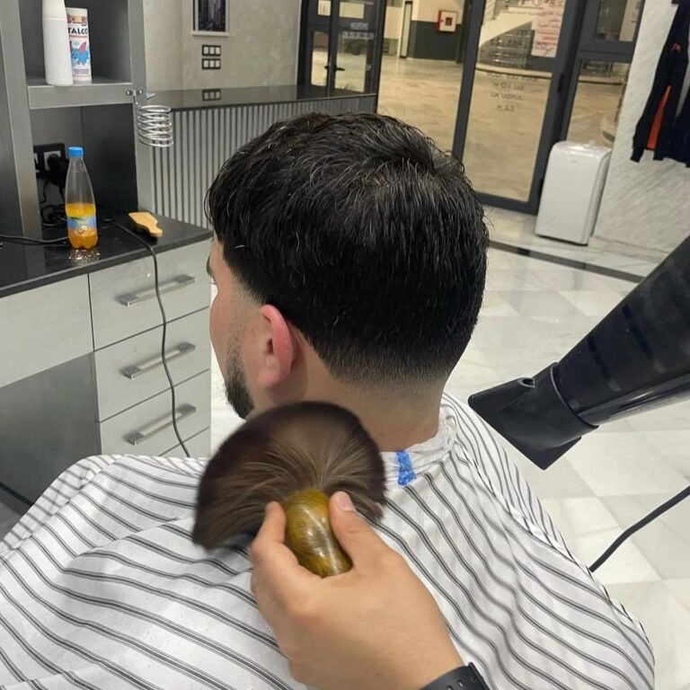 @the_barber_club40 @barberobengie @fcbarcelona @realmadrid @athleticclub @bilalekns_34 @hichamzi